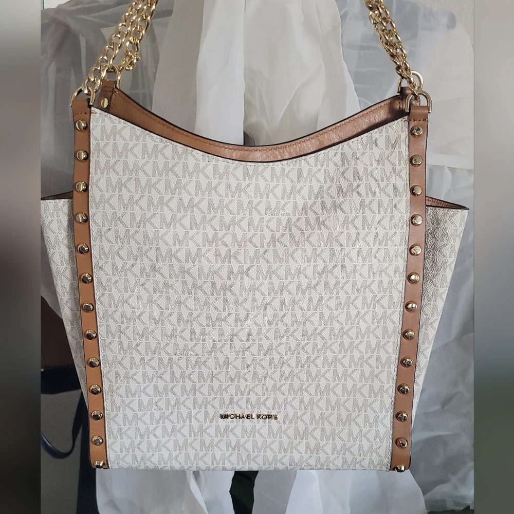 MICHAEL KORS Newbury Chain Leather Shoulder Tote Handbag‎